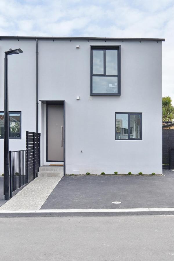 Salisbury Style - Modern City Apartment - Christchurch Holiday Homes المظهر الخارجي الصورة